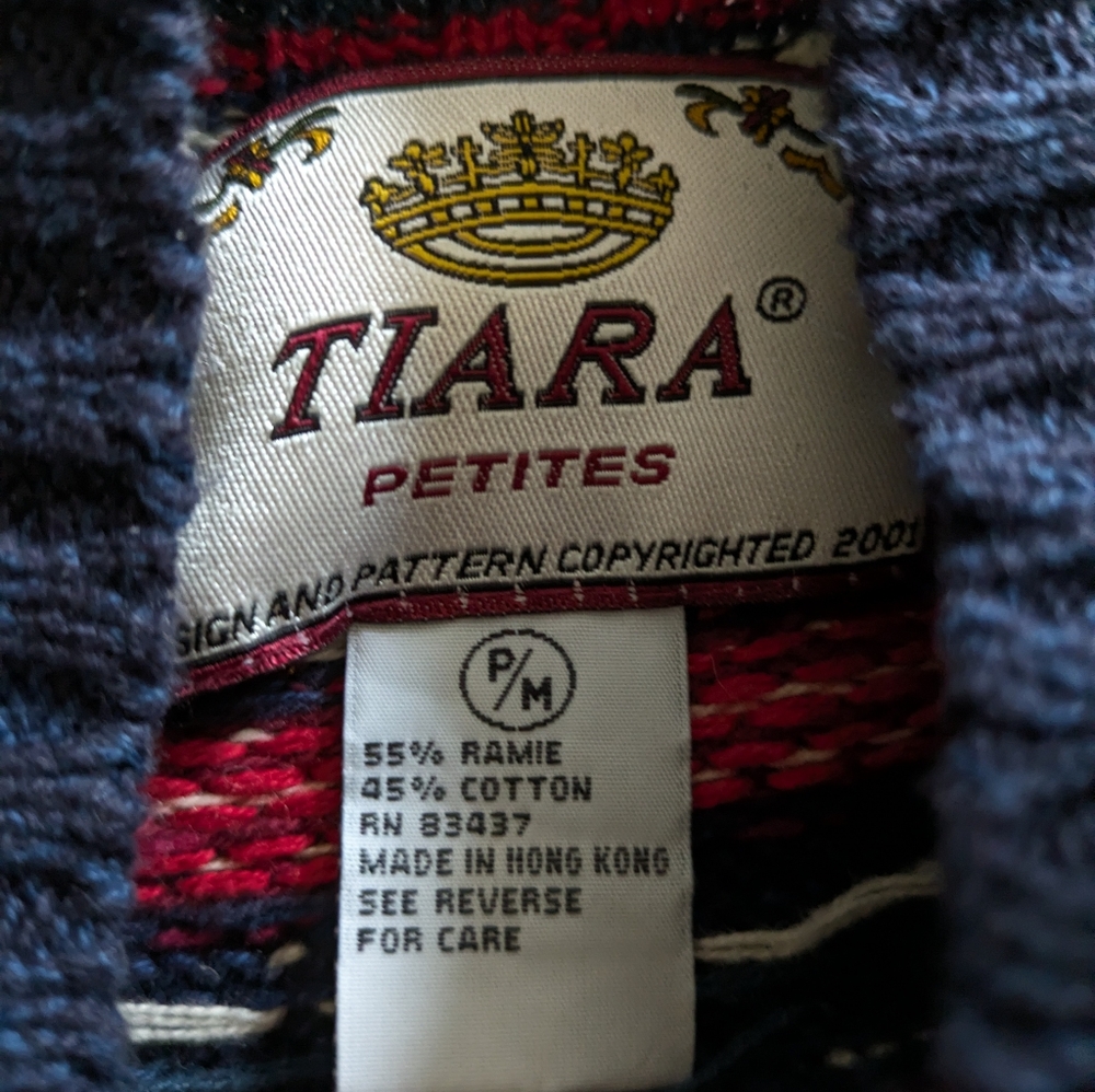 VTG Tiara Fair Isle Sweater Cardigan Petite M Red Blue Knit Grandmacore Grandpa - Picture 2 of 5